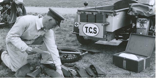 Zuverlässiger TCS-Pannendienst – damals wie heute topaktuell. Foto: TCS