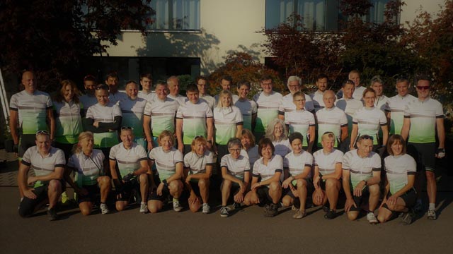 Gruppenbild vor dem Hotel Foto: VMC Zeiningen