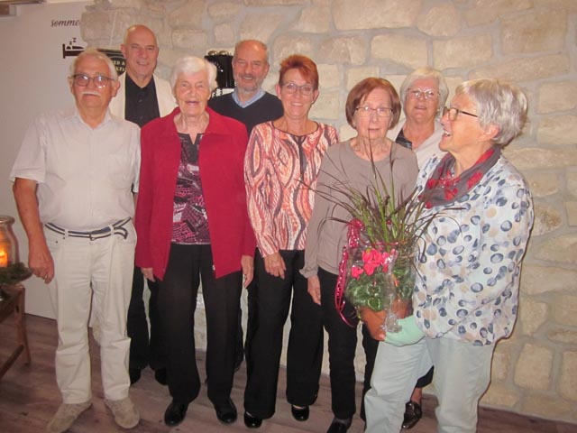 Von links: André Carre , Leopold Loretan, Brigitte Birri, Stefan Höchli, Helen Leubin, Irene Windisch, Helen Neuhaus, Brigitt Meier. Es fehlt Maria Winter. Foto: zVg