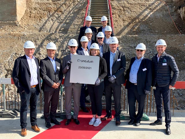 Gruppenfoto anlässlich der Campus-Grundsteinlegung. Foto: DSM