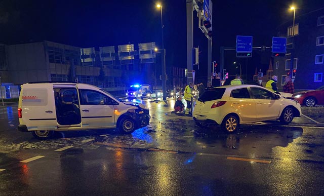 Wegen einer verwechselten Ampel kam es an dieser Kreuzung in Lenzburg zu einer Kollision. Foto: Polizei