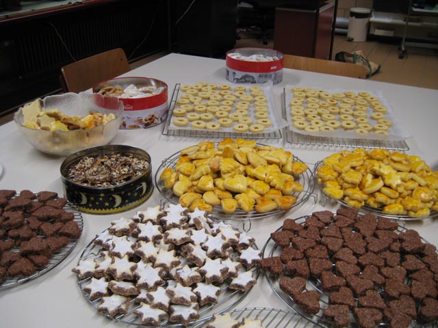 Viele Guetzlisorten wurden gebacken und danach hübsch verpackt. Foto: zVg