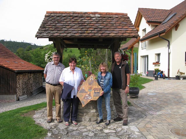 OK-CH 91 am Sodbrunnen (v.l. Alfred Oeschger, Dora Winkler, Regula Plüss, Andre Schraner). Foto: zVg