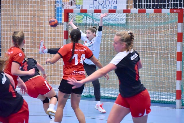 Torhüterin Janine Lehner mit entscheidenden Paraden. Foto: zVg