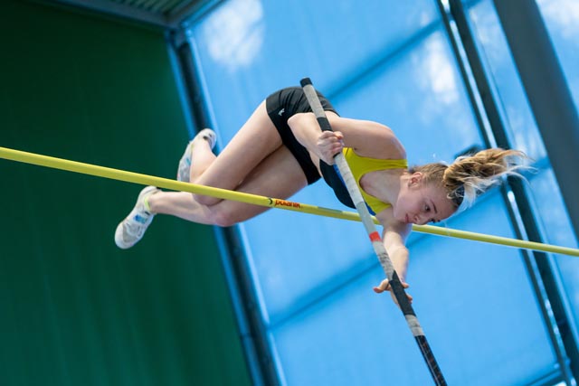 Romy Burkhard auf Höhenflug. Foto: Athletix.ch