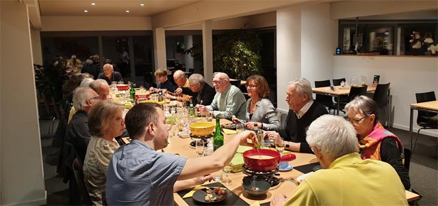 Auf das Plausch-Turnier folgte der Fondue-Plausch. Foto: zVg