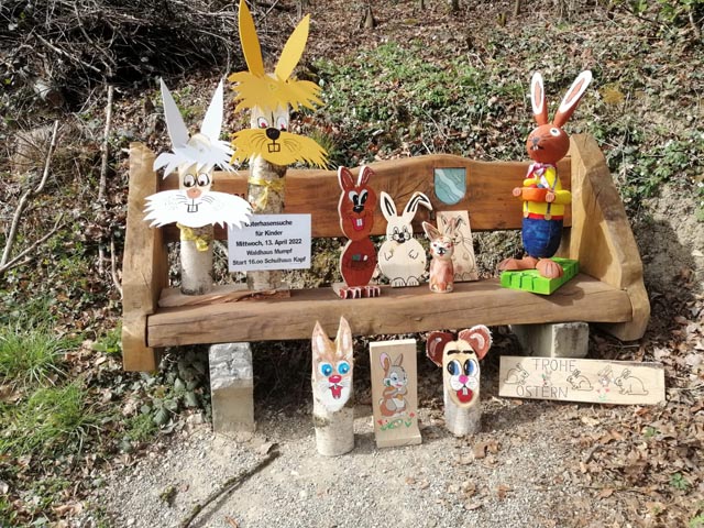Der Weg war mit Osterhasten beschildert. Foto: zVg