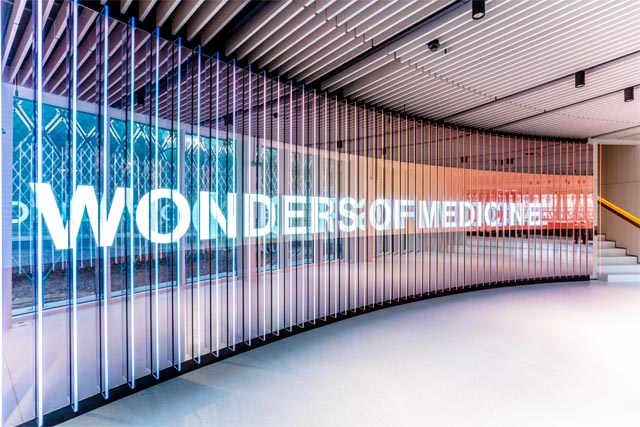 Willkommenswand im Novartis Pavillon. Foto: zVg