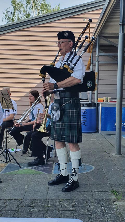 Bruno Schmid brillierte mit seinem Dudelsack. Foto: zVg 