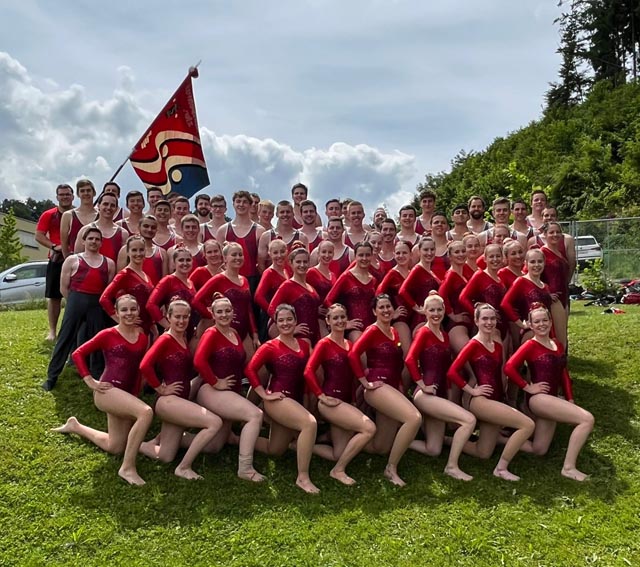 Die Turnerinnen und Turner der Damenriege und des Turnvereins Sulz. Foto: zVg