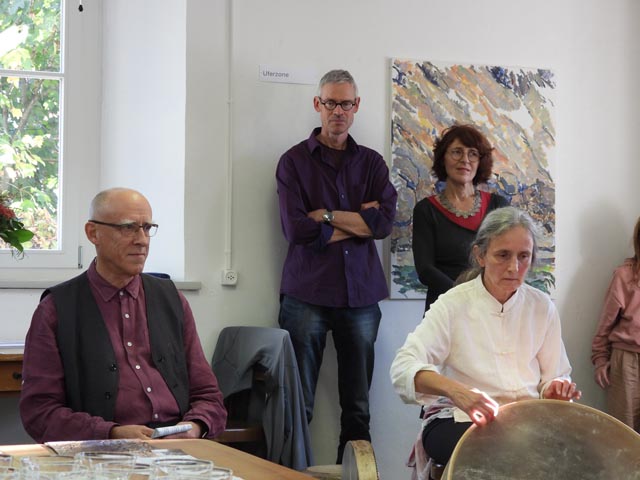 Die Ausstellung von Hannes Egli im Gemeindehaus Wölflinswil wurde am Samstag eröffnet und ist noch an den beiden kommenden Wochenenden zu sehen. Foto: Peter Bircher