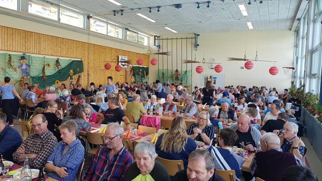 Frauenturnverein Zeihen lud zur traditionellen Buure-Metzgete. Foto: zVg 