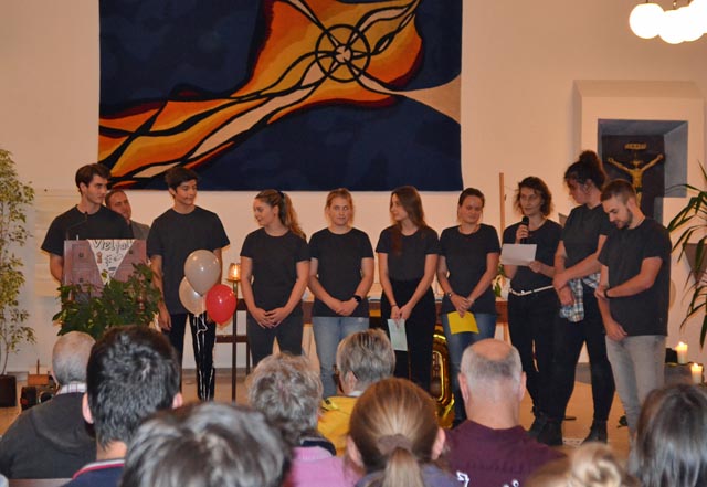 Das «All Star Team» trug einen eigenen Song vor. Foto: JUSESO Frickta