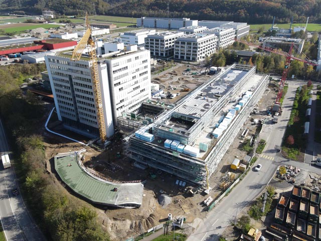 Der Bau des neuen DSM Health & Nutrition Campus in Kaiseraugst ist auf Kurs. Foto: zVg