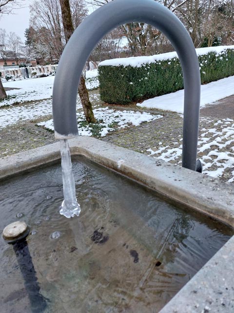 Beobachtet: Eingefrorener Wasserhahn