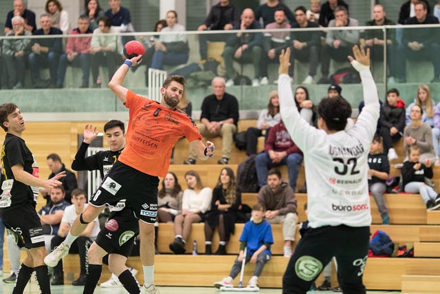 Kaum ein Durchkommen gab es für den TVM gegen den Tabellenführer. Foto: Michi Mahrer