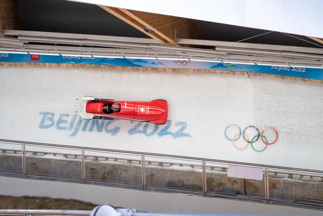Noch den ersten beiden Läufen liegen Michi Vogt und Sandro Michel aussichtsreich im Rennen, Bronze bei den Olympischen Spielen ist möglich. Foto: Michael Kuonen.