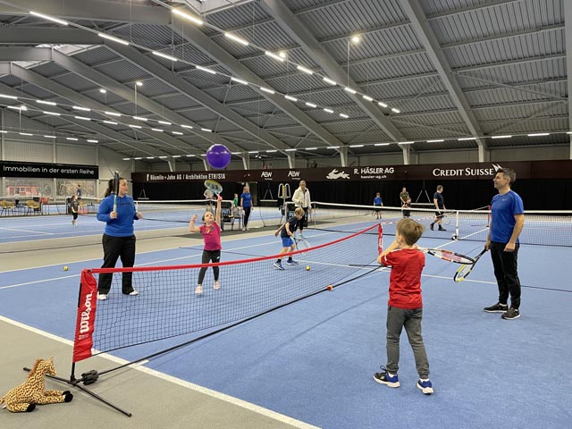 Der Spass stand beim Family-Doppel-Plausch im Vordergrund. Foto: zVg