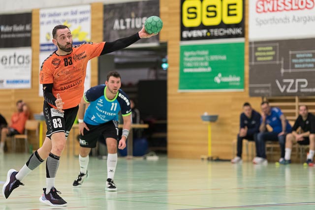 Justin Larouche war mit elf Treffern der Mann dies Spiels. Foto: Michi Mahrer