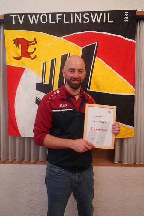 Das neue Ehrenmitglied Tobias Treier. Foto: zVg