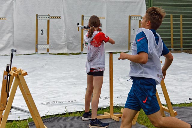 n der neuen Sportart «Target Sprint» werden Laufsport und Gewehrschiessen nacheinander ausgeübt. Foto: AGSV