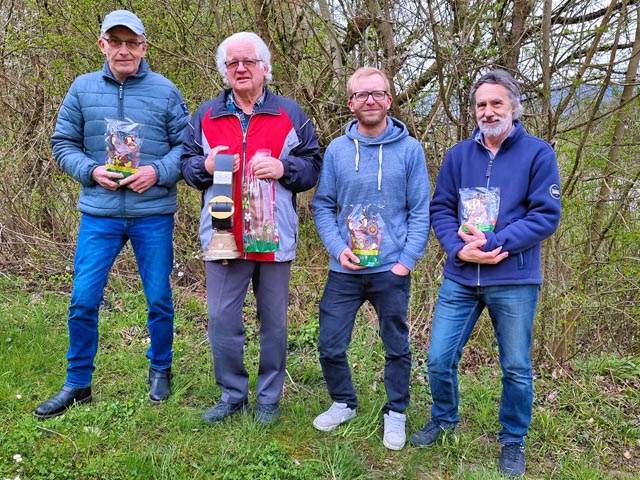 Die Finalisten (von links): 3. Rang Rudolf Brand, Cupsieger Kurt Bühler, 2. Rang Stefan Schwarz und 4. Rang Walter Frey. Foto: Ueli Bögle