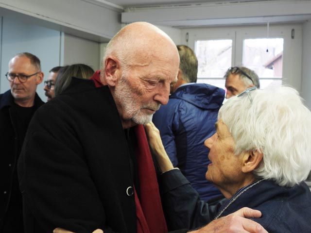 Wilfried Bolliger stellt im Alten Gemeindehaus Wölflinswil aus. Foto: Peter Bircher
