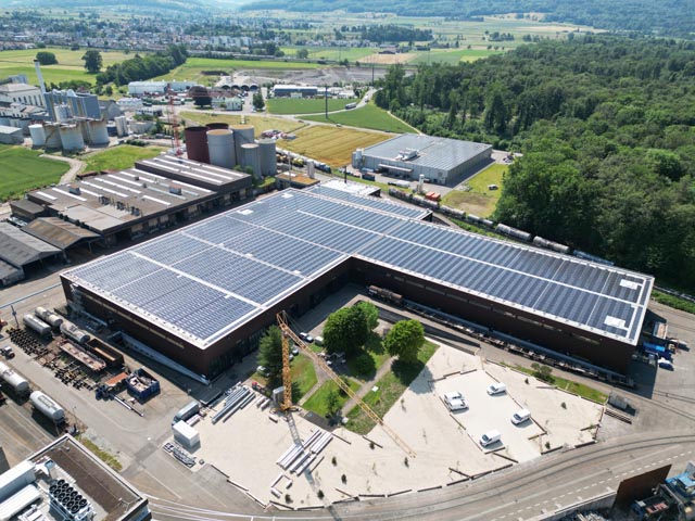 Die leistungsstarke PV-Anlage leistet einen wertvollen Beitrag zur Erreichung der Energiestrategie 2050. Foto: AEW