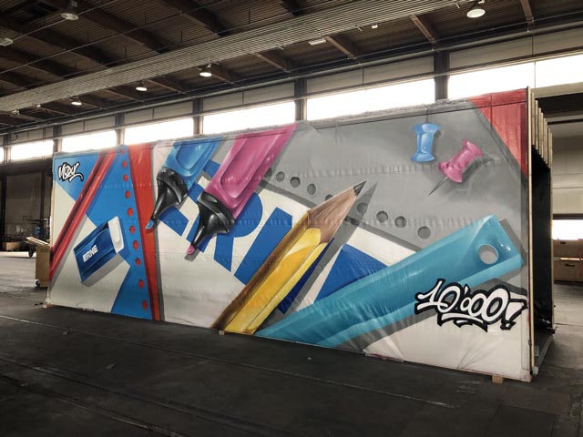 Spezielle Gestaltung des 10 000. Moduls. Foto: zVg