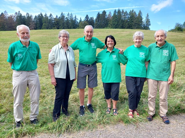 Die Geehrten v.l. Hugo Zaugg, Ruth Winter, Tony Müller, Brigitte Müller; Lisbeth Müller, Hansruedi Müller. Foto: zVg