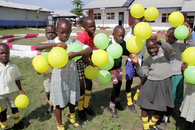 Bunt. Ein Bild vom Projekt Kenia, betreut von der Weltgruppe Möhlin. zVg
