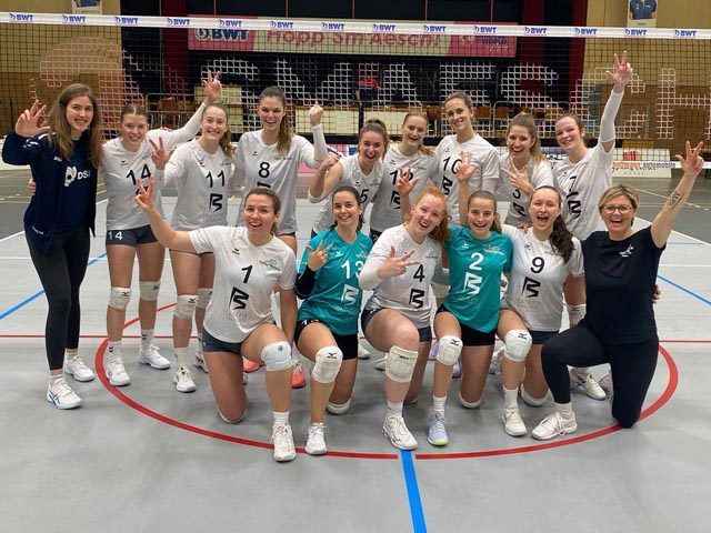Die Möhliner Erstliga-Volleyballerinnen sind zurück auf der Siegerstrasse. Foto: Christine Hirt