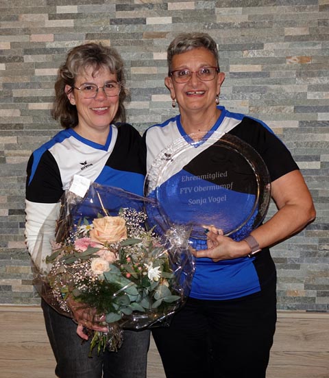 Die neue und die abtretende Präsidentin: Gaby Hasler (links) und Sonja Vogel. Foto: zVg