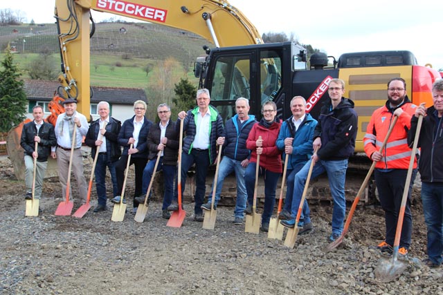 Spatenstich zum Neubau der Wiler Trotte. Foto: zVg