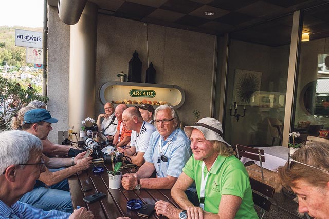 Gemütlicher Abschluss nach getaner Arbeit. Foto: Jackie Venzin