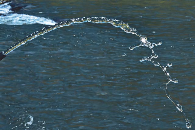 Flüssig, Felix Weinig