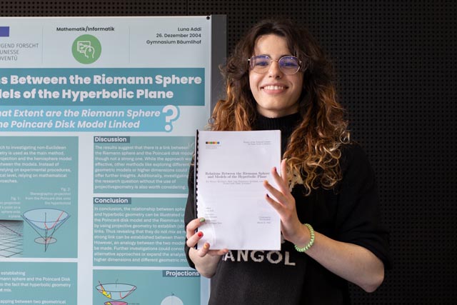 Luna Addi (19), aus Zeiningen. Foto: zVg