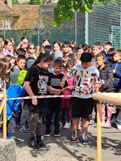 Laufenburg: Wasserspielplatz an Primarschule eröffnet
