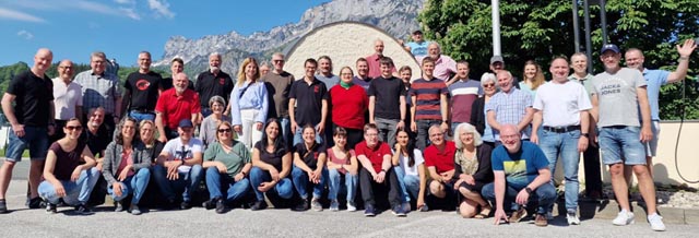 Gruppenbild mit der Laufenburger Stadtmusik vor der Heimfahrt. Foto: zVg