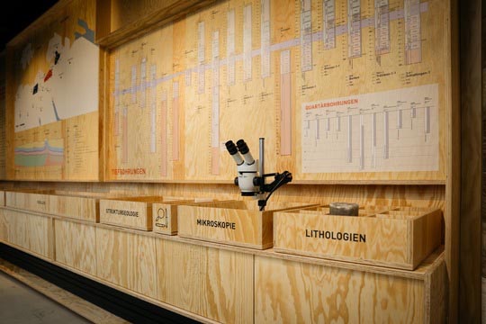 Das Bohrkernarchiv verfügt über eine kleine Ausstellung. Foto: zVg