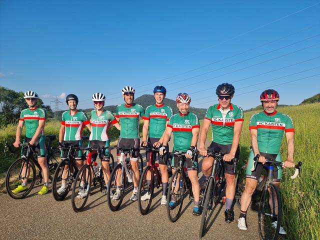 Die VCK-Familie nach dem Rennen auf dem Kaistenberg. Foto: zVg