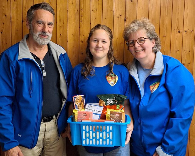Die Sieger im Gruppenwettkampf von links: Walter Frey, Ria Boss, Gabriela Troller. Foto: zVg