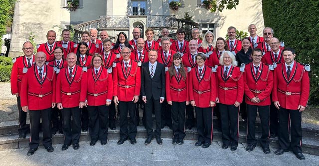 Festliche Musik zur Einstimmung in die Weihnachtszeit mit der Stadmusik. Foto: zVg