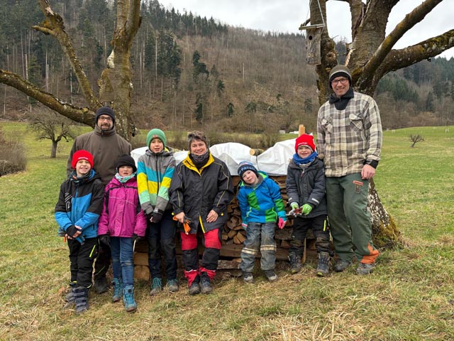 Jugendclub Pirol im Einsatz für die Natur. Foto: zvg