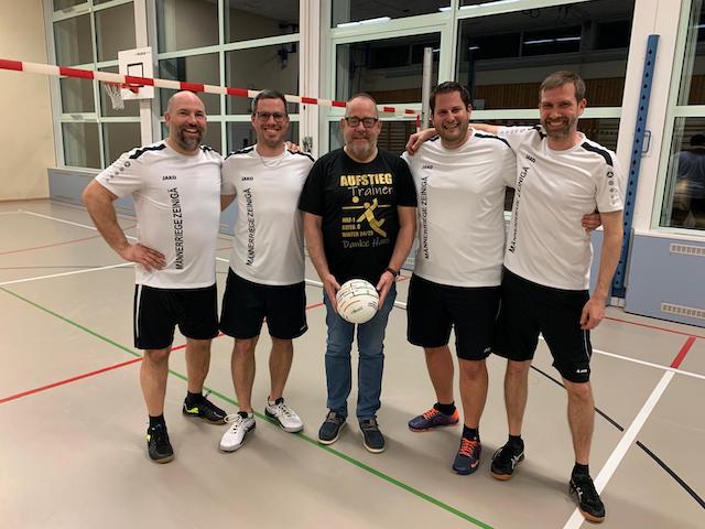 Faustball: Aufstieg der 1. Mannschaft der MR Zeiningen