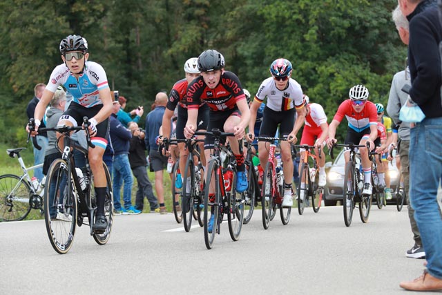 Fahrer aus aller Welt werden auch in diesem Jahr den GP Rüebliland bestreiten. In einigen Jahren werden einige von ihnen zur Weltspitze gehören. Foto: Markus Schenk