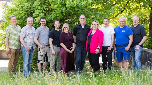 Sie organisieren die kommende Berufsmesse «Schule trifft Wirtschaft» in Möhlin (von links): Roger Buser, Ciril Moser, Simon Kaufmann, Daniel Hilpert, Claudia Emmenegger, Stephan Willener, Anita Kym, Markus Kindler, Martin Schmid, Frank Jonas; es fehlt Karin Küng. Foto: zVg