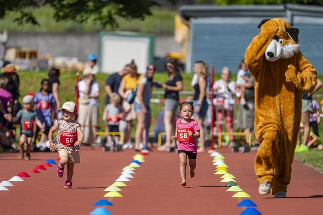 Leichtatlethik: 180 Kinder wollten «De schnällscht Fricker» werden
