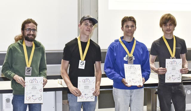 Silber ging an (von links): Ursus Wigger, Gavriel Harvey, Philipp Dneprov und Lucas Kinsey. Foto: Linguistik-Olympiade