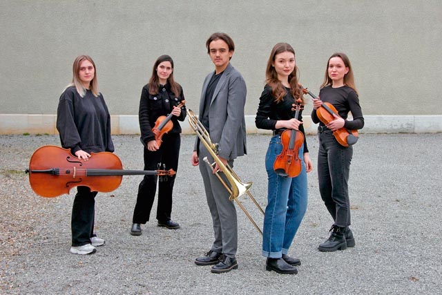 Iva Plaus (Posaune), Elizaveta Zubenko (Violine), Itsasne Alzola Garamendi (Violine), Olga Erlykova (Viola) und Anna Lukochovich (Cello). Foto: zVg